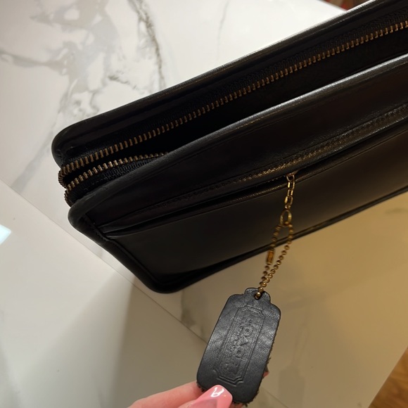 Vintage 1970’s COACH Clutch Black Leather w/ pocket - Picture 10 of 10
